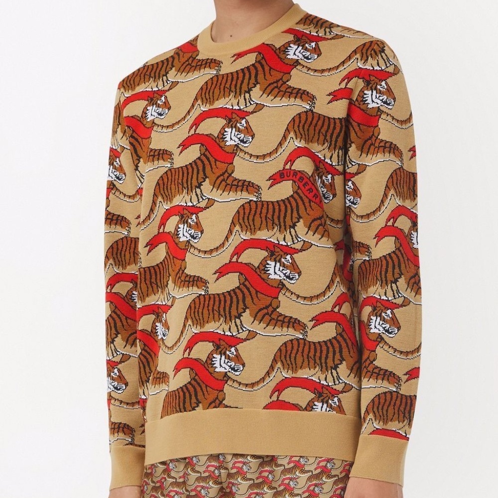 Burberry tiger jacquard-woven jumper Sz M
